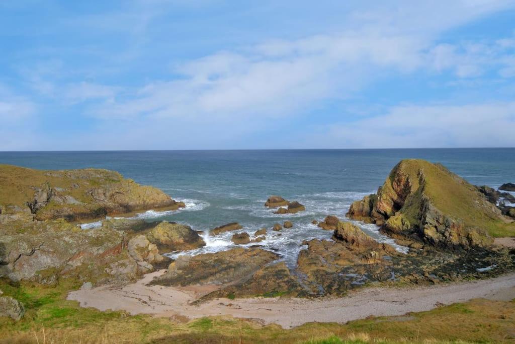 Cliff Top Cottage With Sea Views Portknockie المظهر الخارجي الصورة